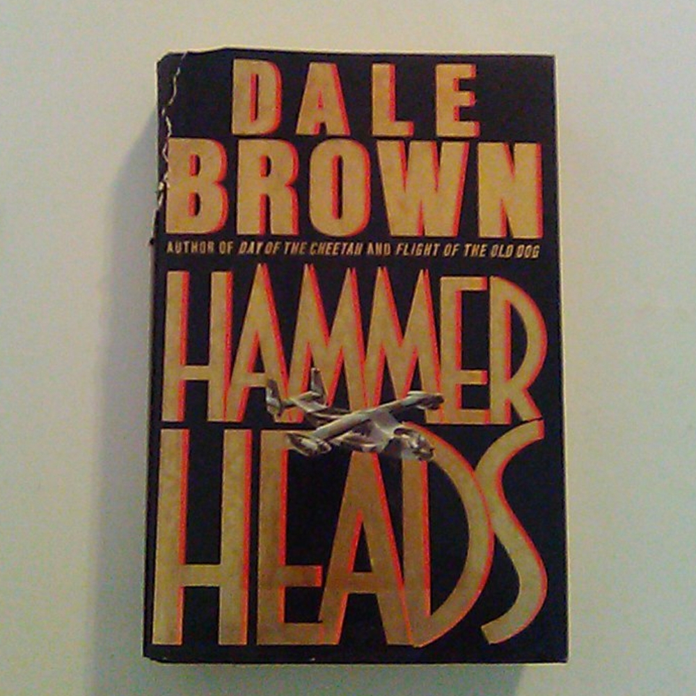 💥💥FINAL PRICE💥💥HAMMERHEADS by DALE BROWN